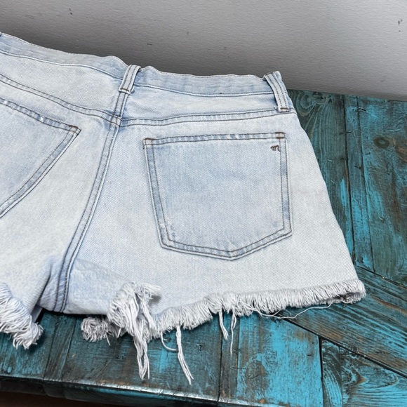 Madewell Relaxed Denim Shorts Cut Off Denim Shorts Raw Hem Size 26 - Picture 8 of 12